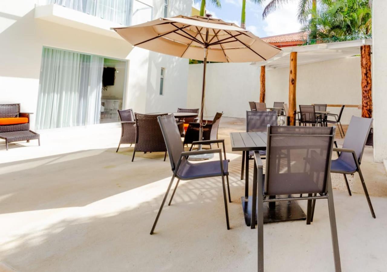 Studiotel Cancún Eksteriør bilde